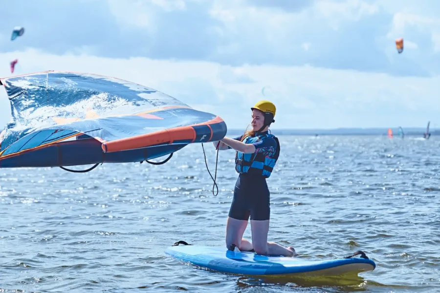 Wing-Foil-student-camp-w-Chałupach-na-Helu-szkoła-wingfoila-FunSurf-_43_