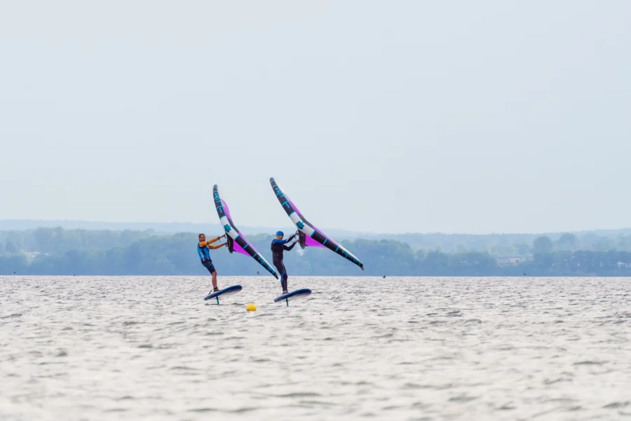Wing-Foil-szkoła-wingfoila-FunSurf-w-Chałupach-na-Helu-lekcje_-kursy_-wypożyczalnia-wingfoila-_72_
