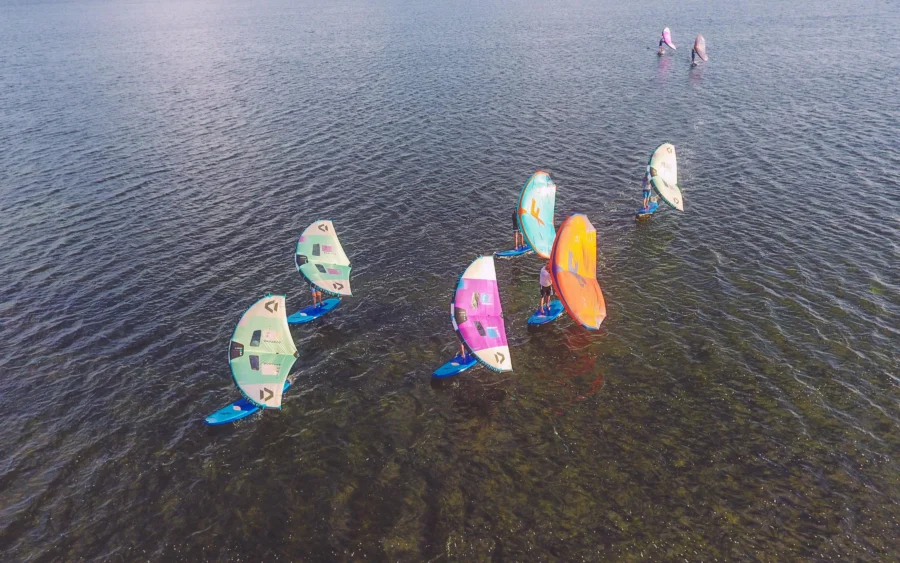 Wing-Foil-szkoła-wingfoila-FunSurf-w-Chałupach-na-Helu-lekcje_-kursy_-wypożyczalnia-wingfoila-_94_