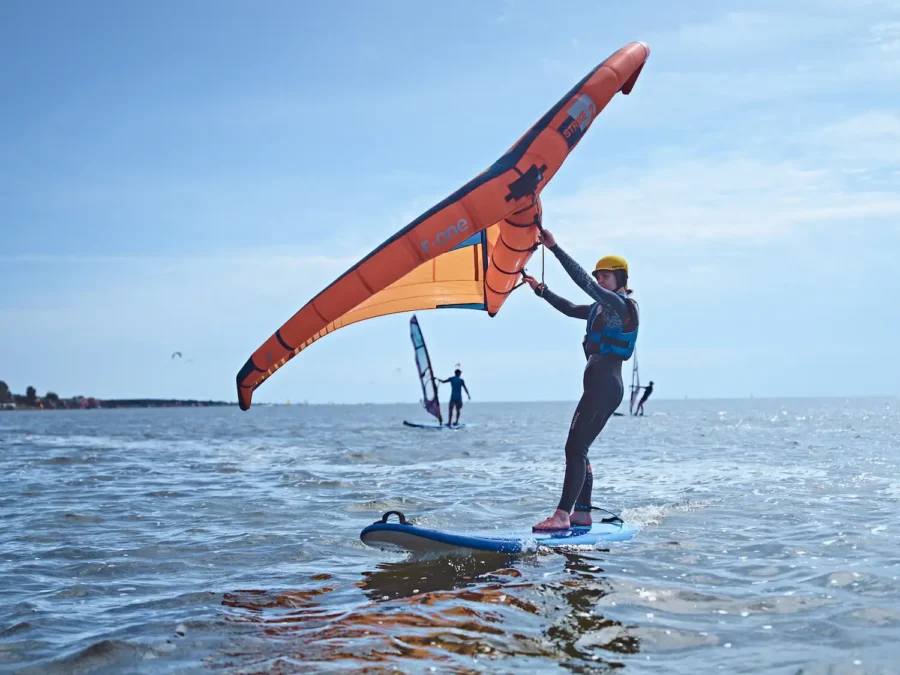 Wing-Foil-student-camp-w-Chałupach-na-Helu-szkoła-wingfoila-FunSurf-_110_