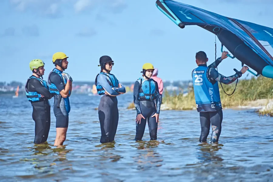 Wing-Foil-student-camp-w-Chałupach-na-Helu-szkoła-wingfoila-FunSurf-_112_